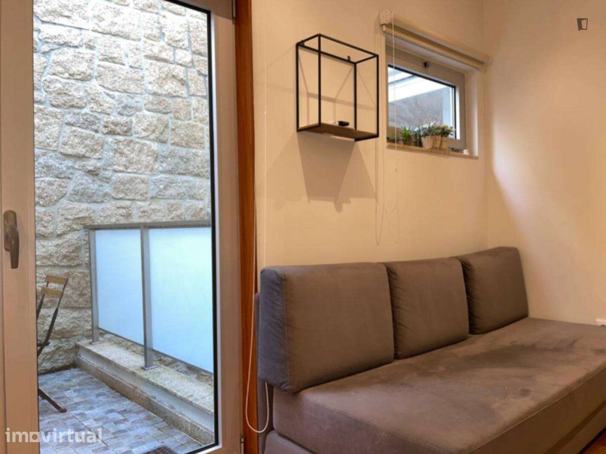 Apartamento com 1 quartos - localizado em Cedofeita Porto - Grande imagem: 4/16