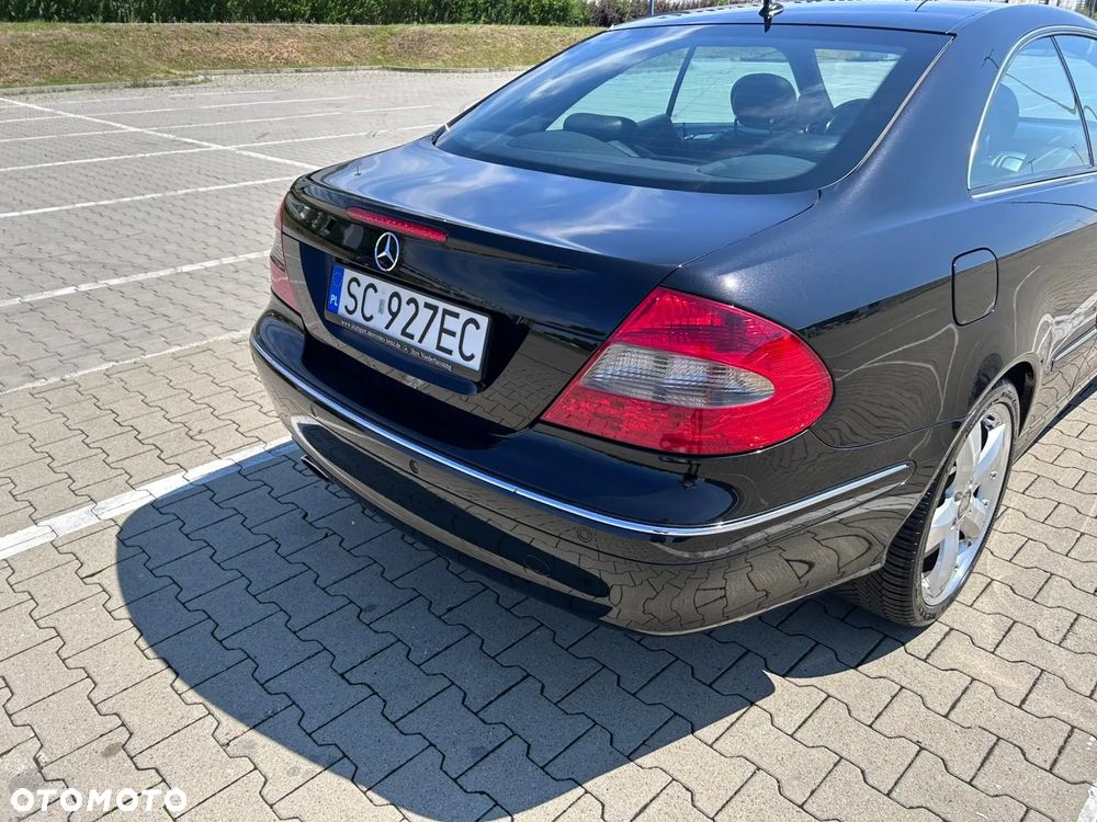 Mercedes-Benz CLK - 8