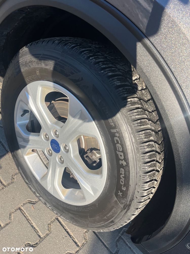 Ford Kuga 2.0 TDCi 4x2 Titanium - 34