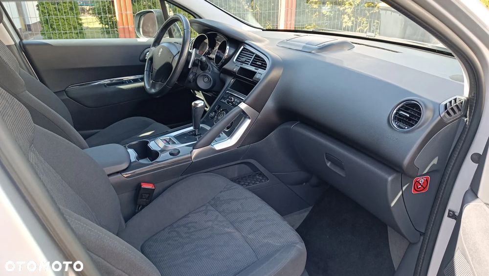 Peugeot 3008 e-HDi FAP 115 EGS6 Stop&Start Active - 17