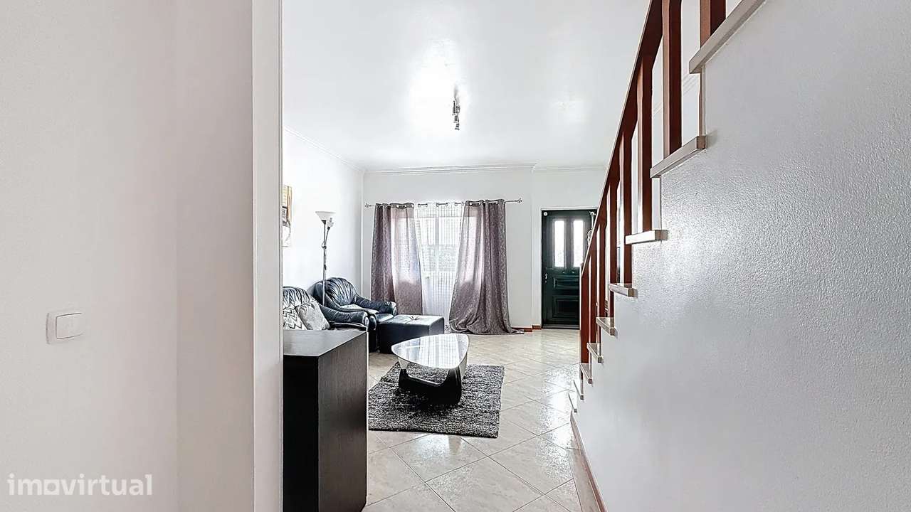 Moradia Familiar Soalheira em Excelente Localização – Bacelos de Gaio - Grande imagem: 3/28