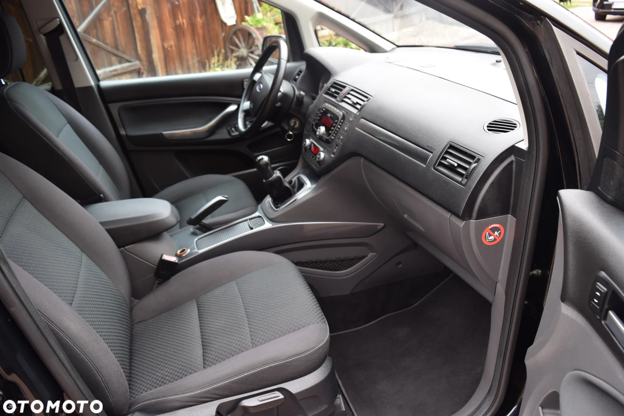Ford C-MAX 1.8 Titanium - 21