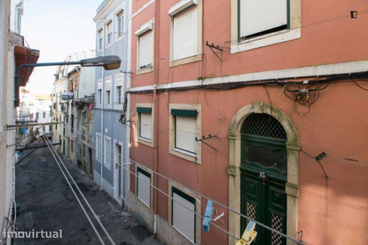 Estúdio - localizado em Santa Apolónia Lisbon - Grande imagem: 4/5