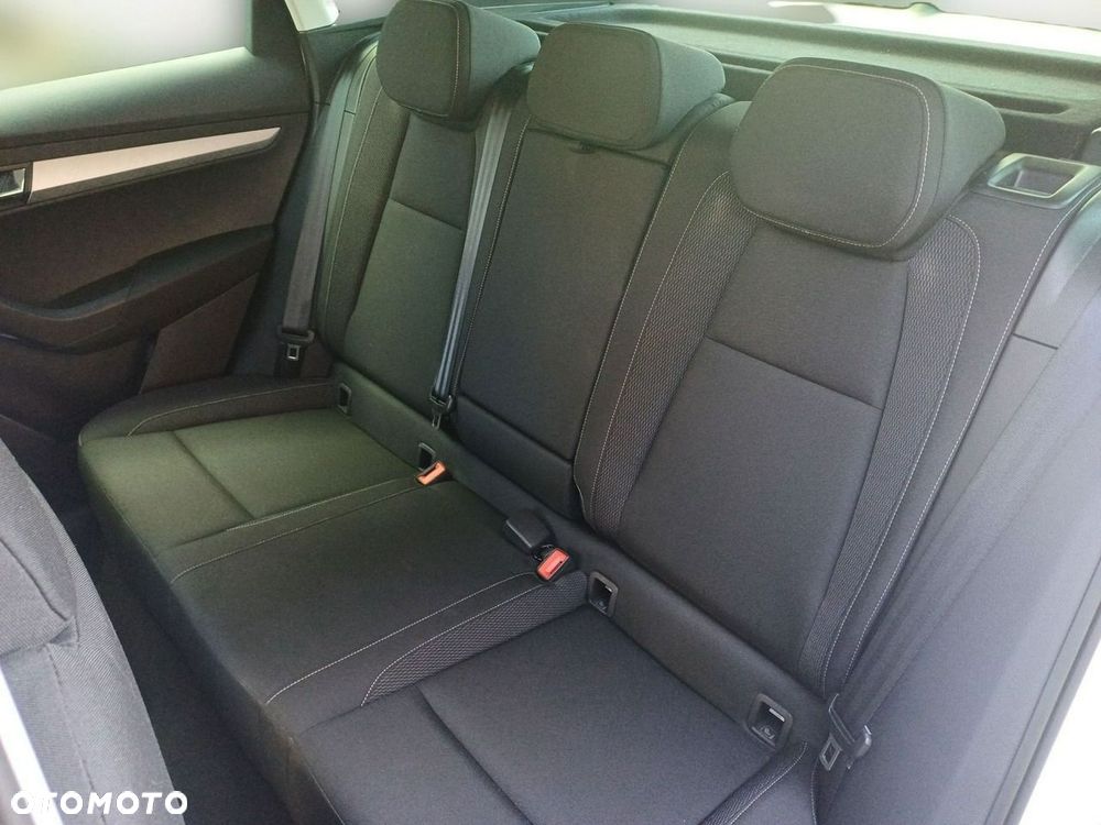 Skoda Karoq 1.5 TSI ACT Selection - 16