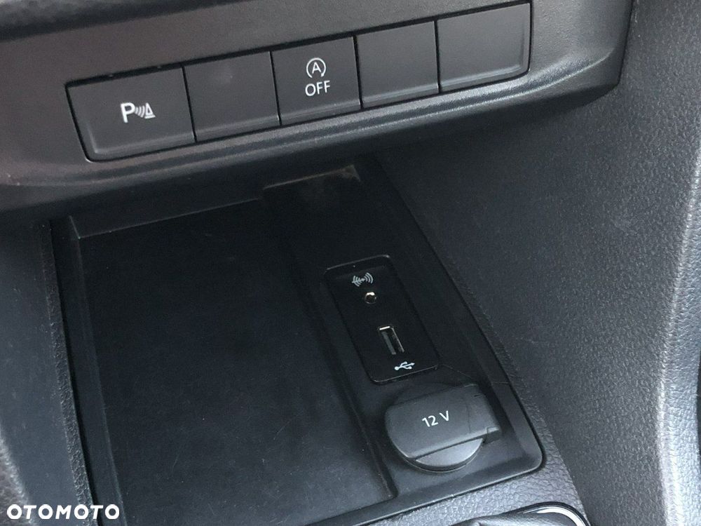 Volkswagen Caddy - 25