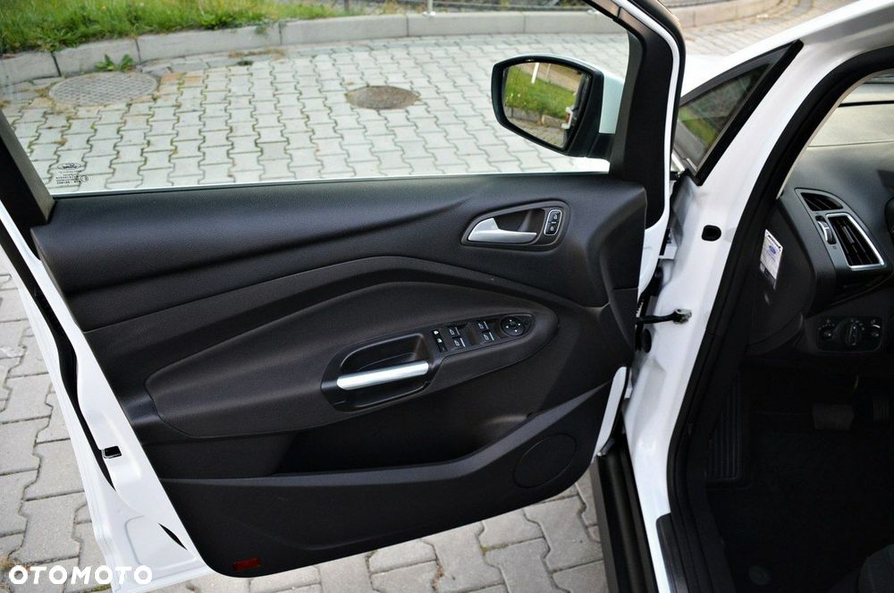 Ford C-MAX - 23