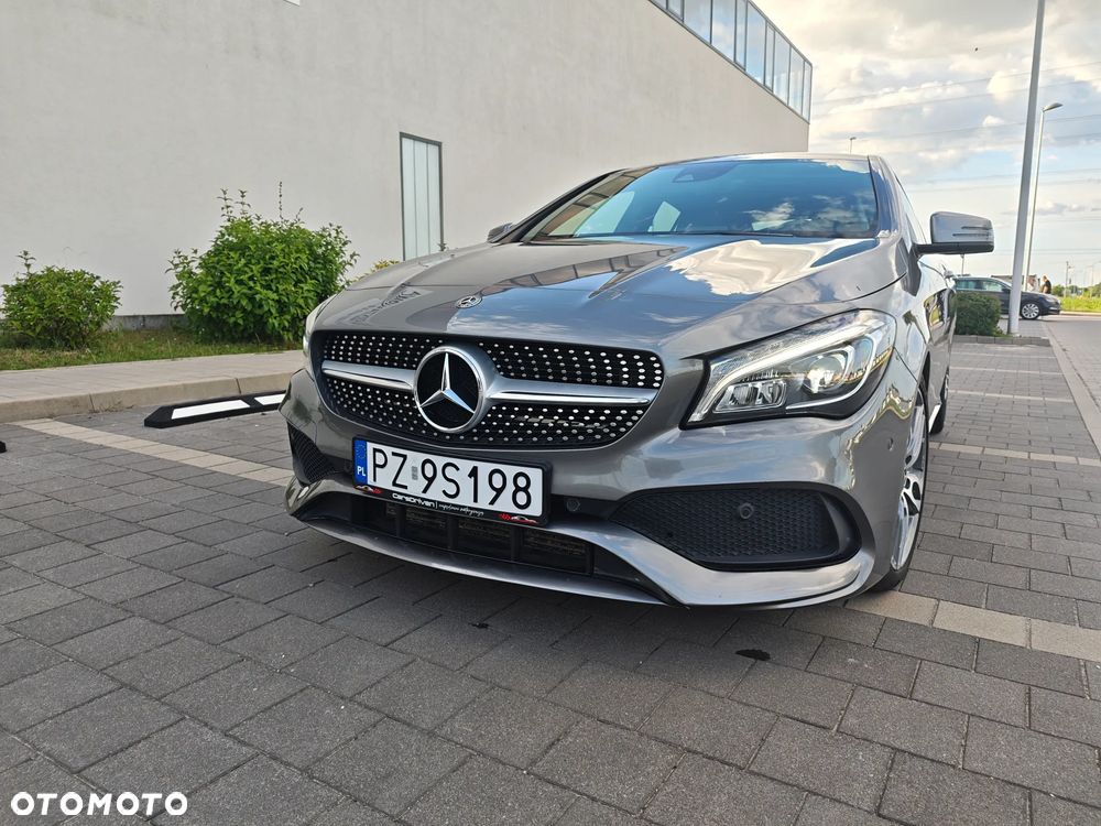 Mercedes-Benz CLA 180 7G-DCT AMG Line - 3