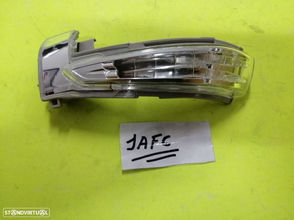 Farolim pisca dos espelho Peugeot 508  e Citroen C3 C4 DS5  NOVO - 1
