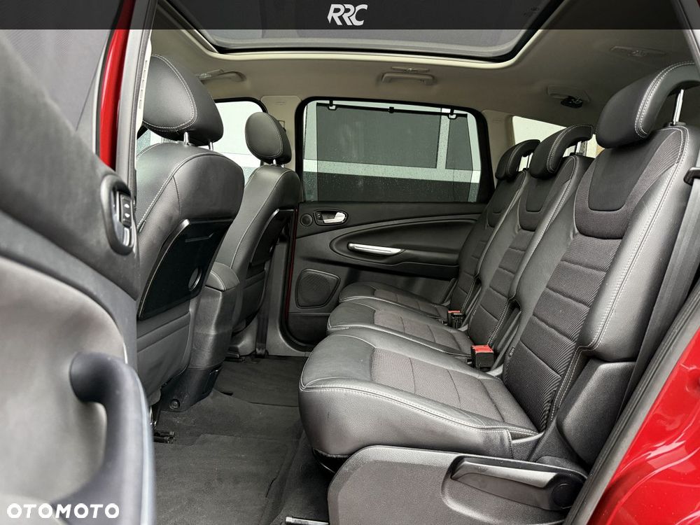 Ford S-Max 2.0 TDCi DPF Titanium X - 29