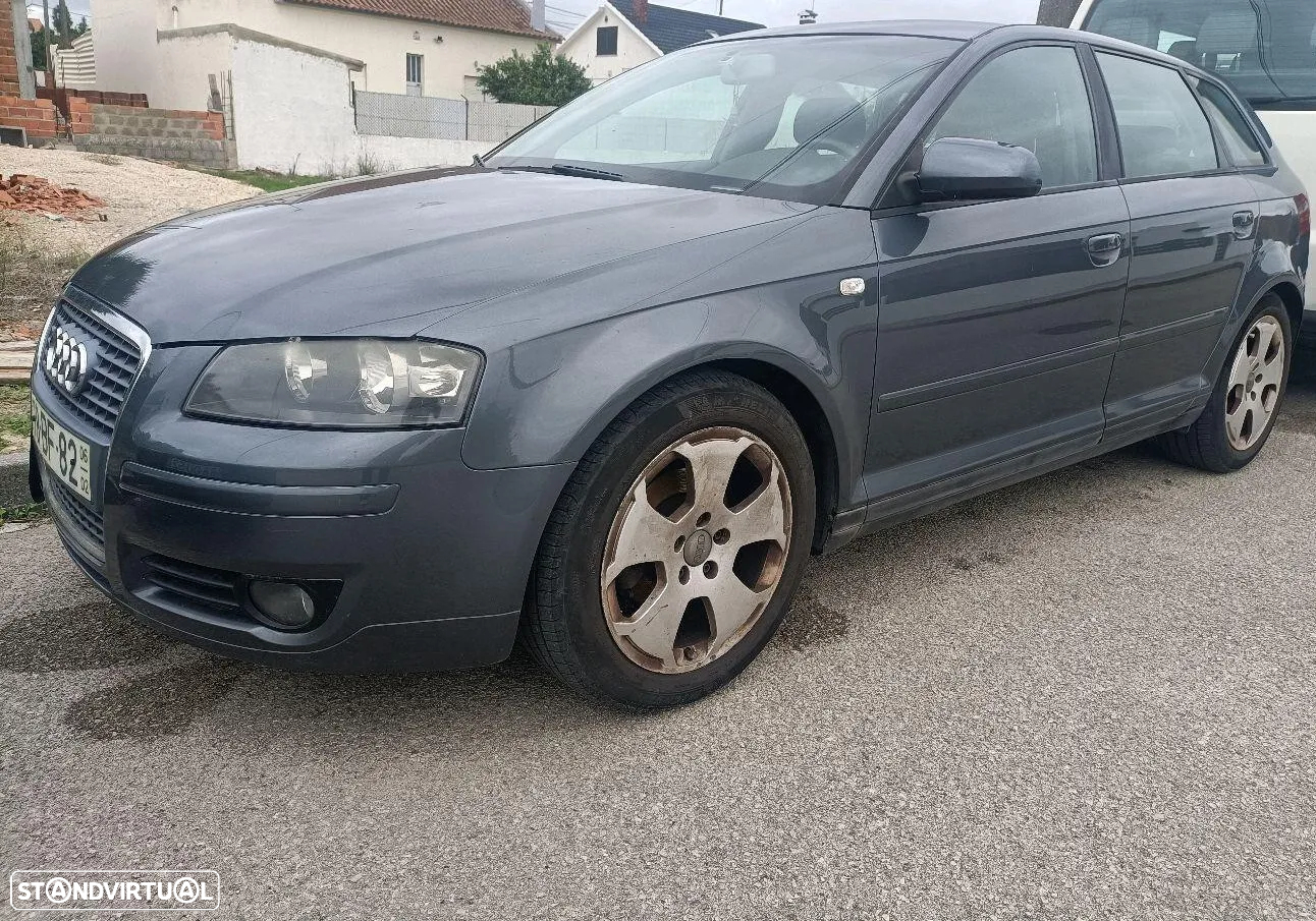 Audi A3 1.6 FSI Advance - 3