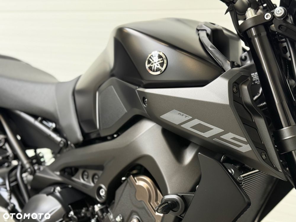 Yamaha MT - 16