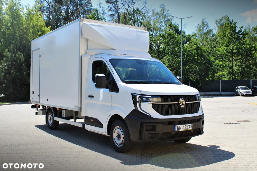 Renault Master kontener Gruau 9eup + winda BAR 750kg - 12