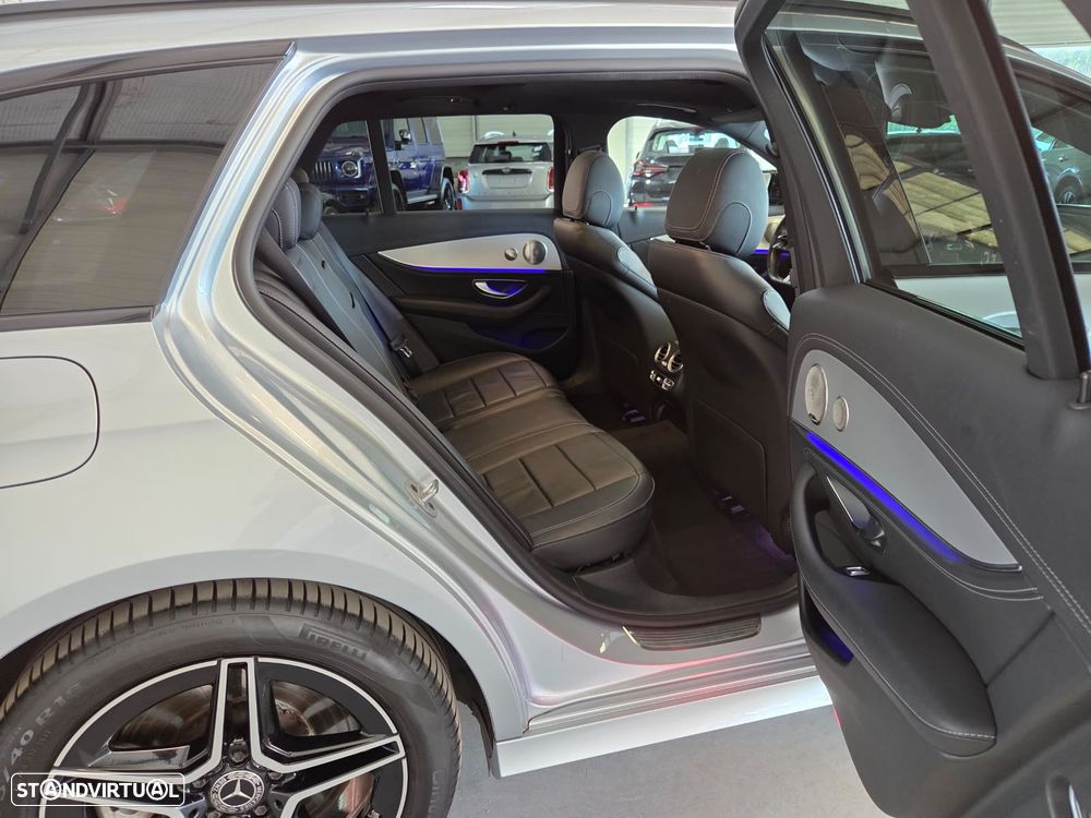 Mercedes-Benz E 300 de 9G-TRONIC AMG Line - 14