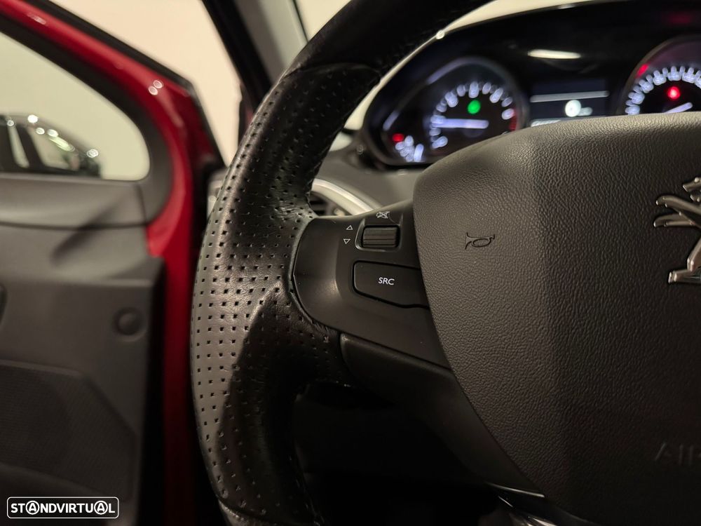 Peugeot 2008 1.6 BlueHDi Crossway - 50