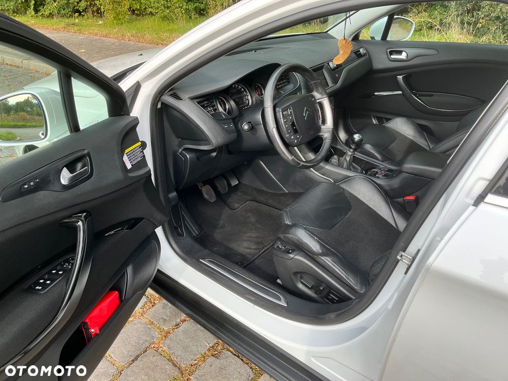 Citroën C5 2.0 HDi Exclusive - 6