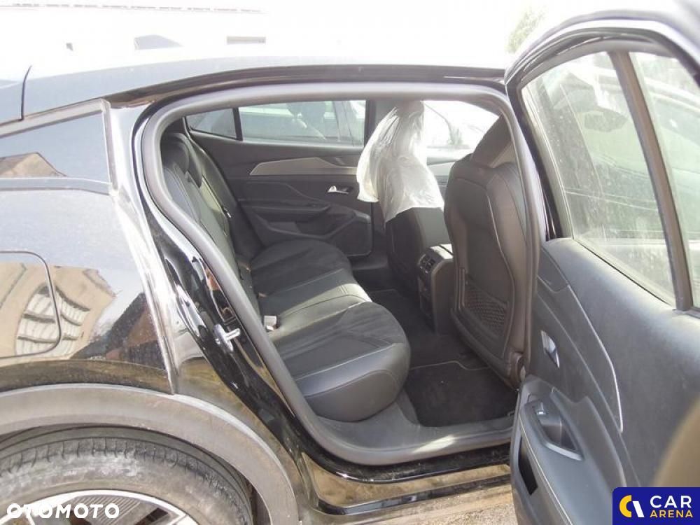 Peugeot 408 - 24
