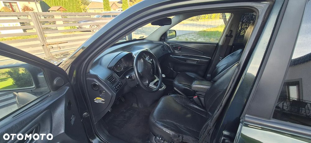 Hyundai Tucson - 8