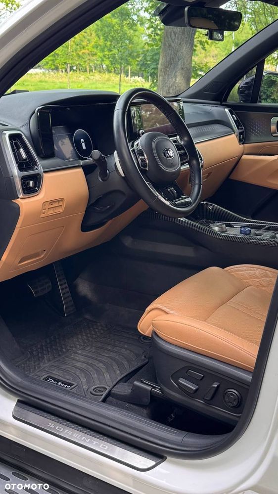 Kia Sorento - 10