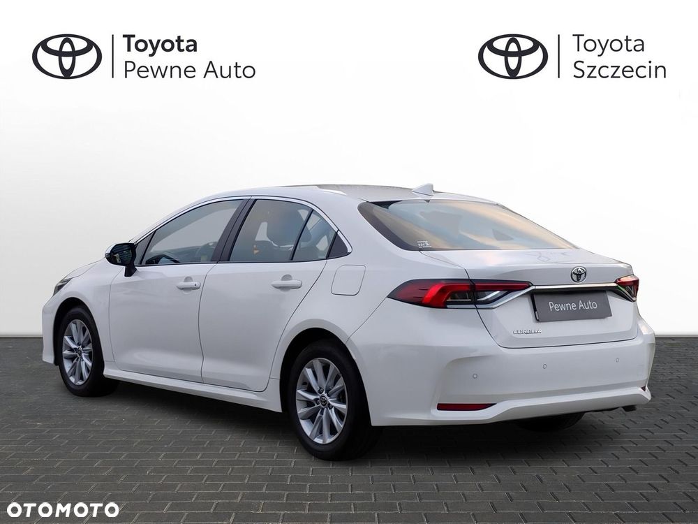 Toyota Corolla - 5