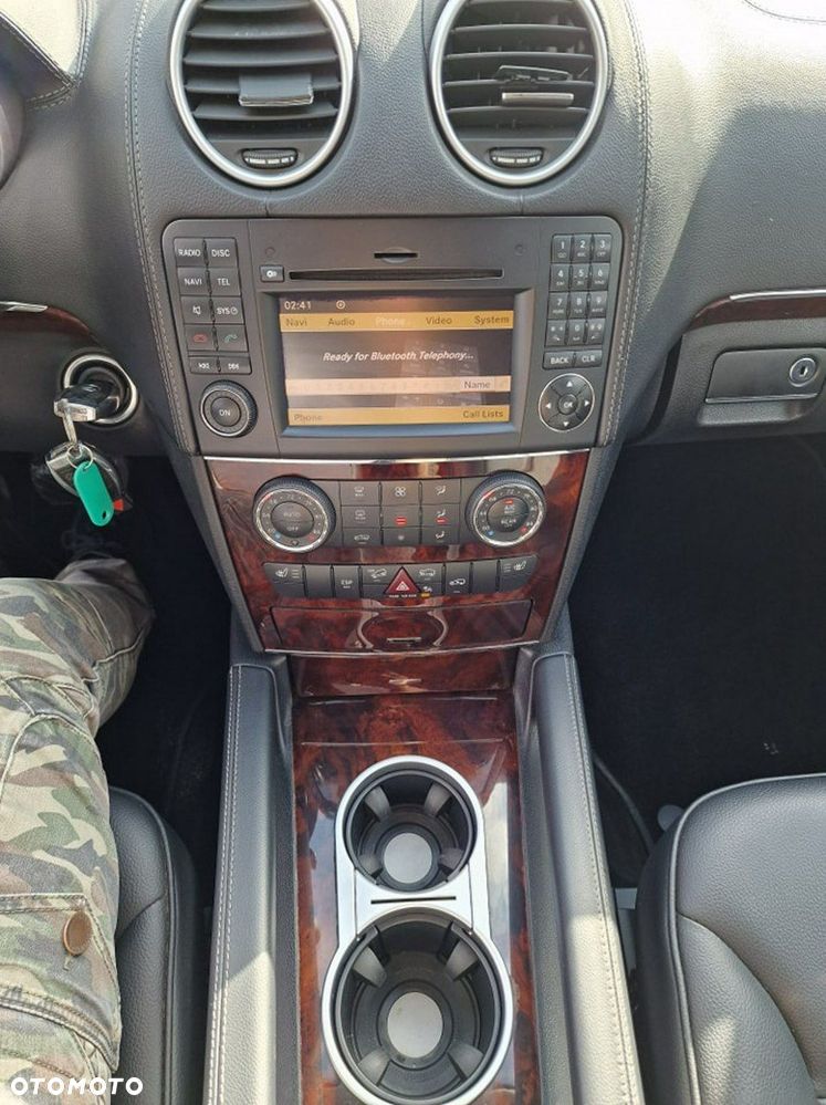 Mercedes-Benz GL - 19