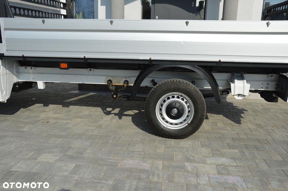 Volkswagen Crafter - 33