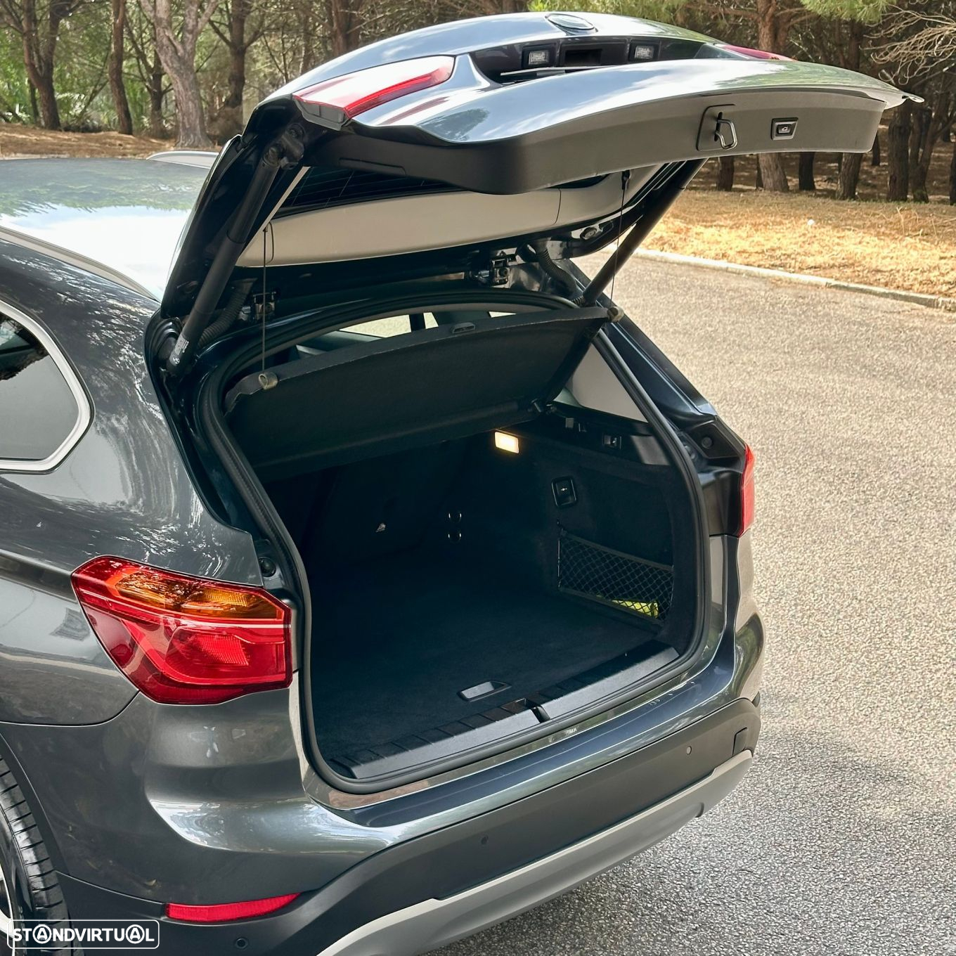 BMW X1 16 d sDrive Advantage - 10