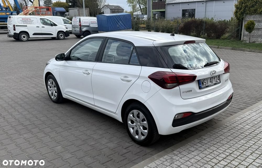 Hyundai i20 1.2 Comfort - 4