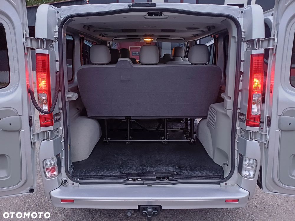 Opel Vivaro - 21