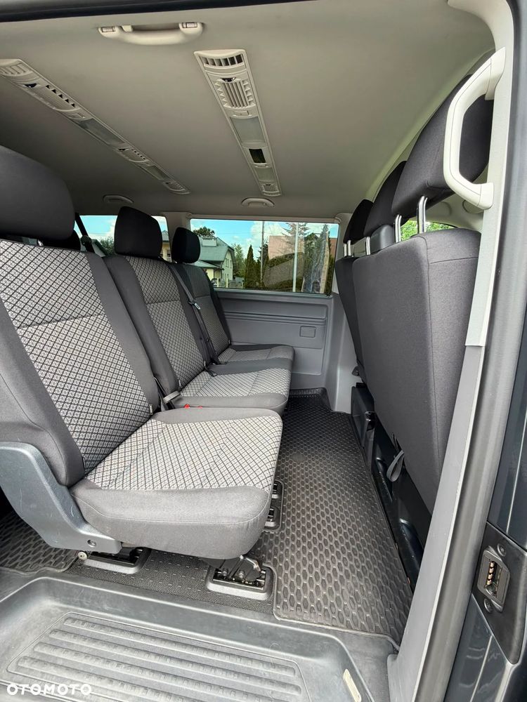 Volkswagen Caravelle 2.0 TDI L2 Highline - 17