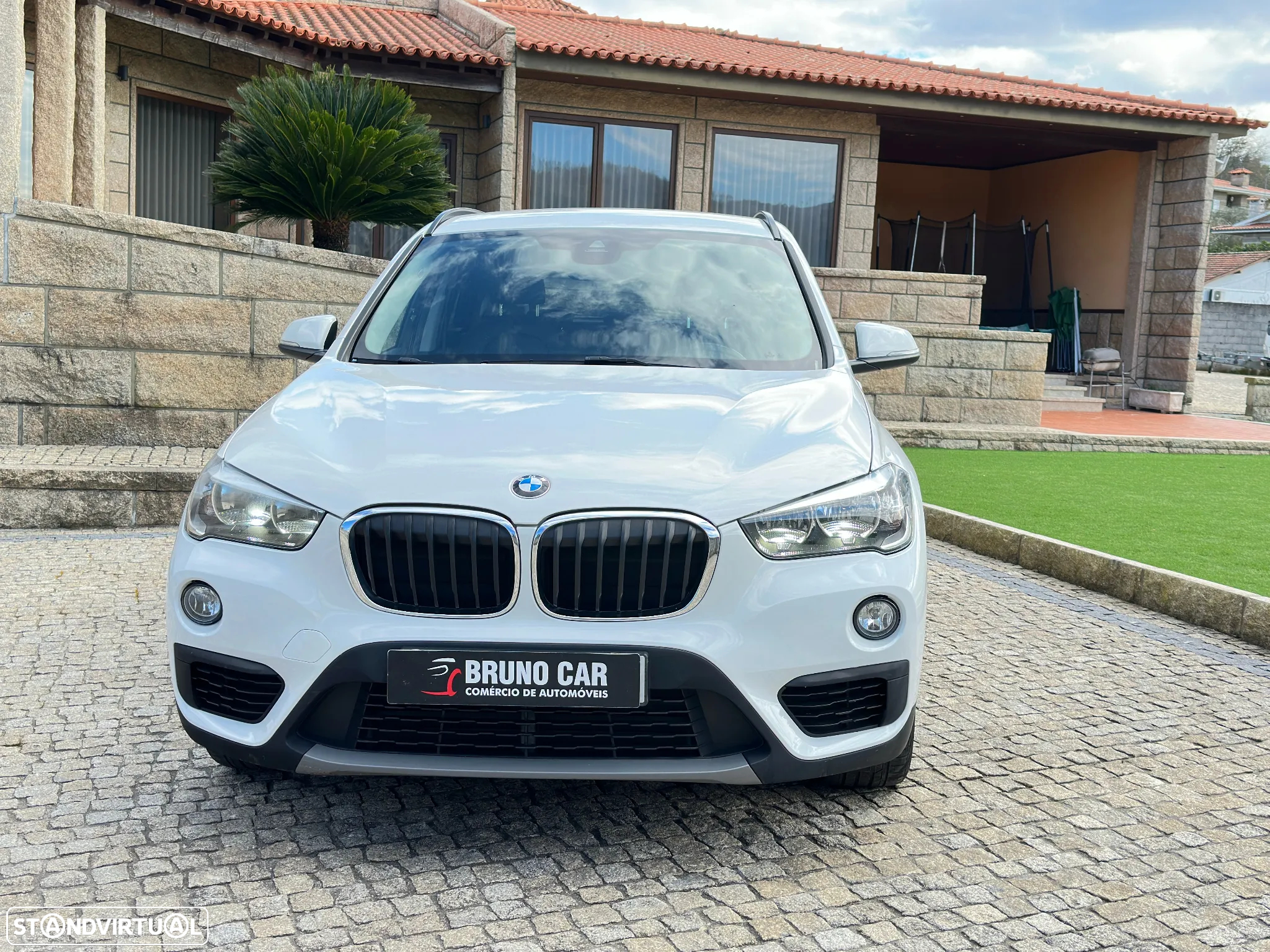BMW X1 16 d sDrive Auto - 2