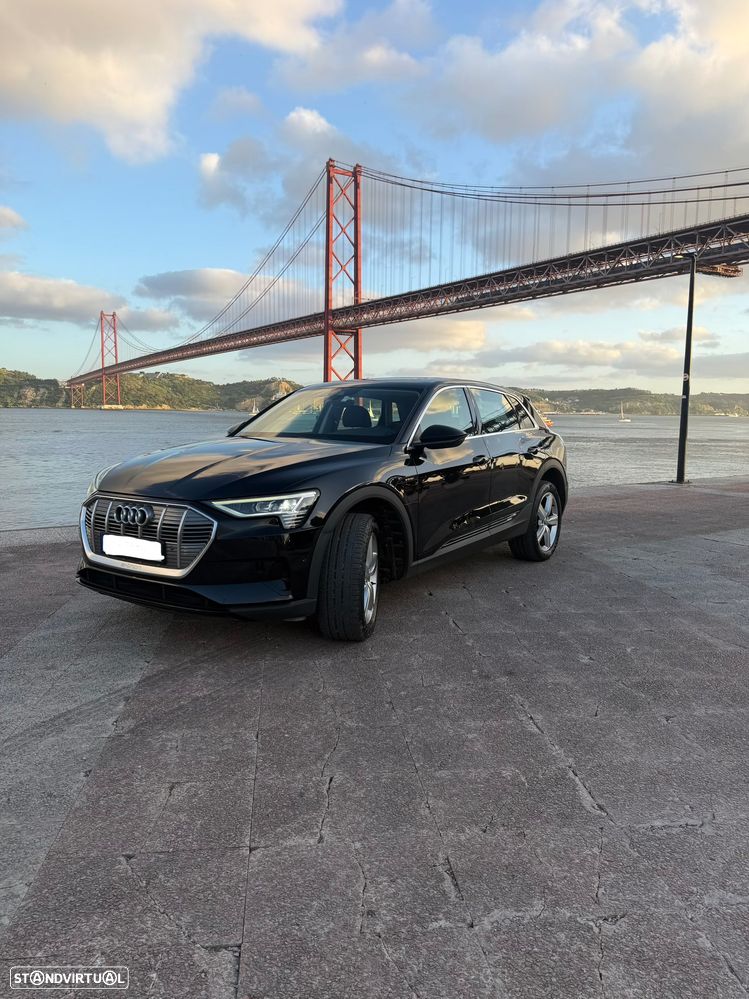 Audi e-tron 55 quattro - 1