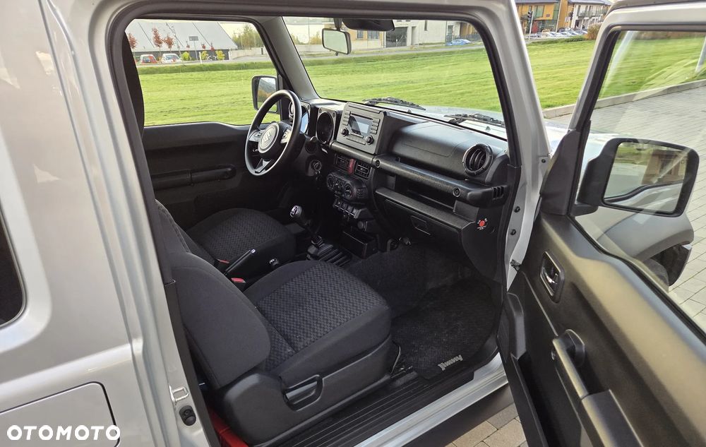 Suzuki Jimny 1.5 Pro - 12
