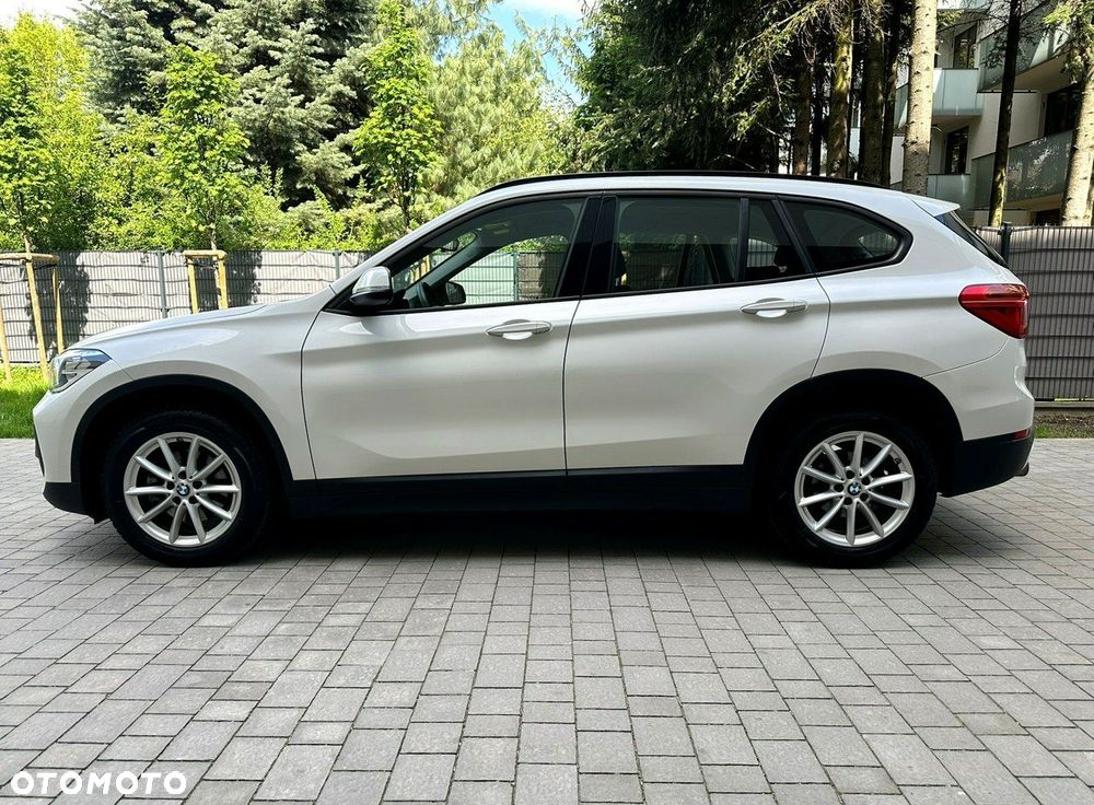 BMW X1 sDrive18i - 2