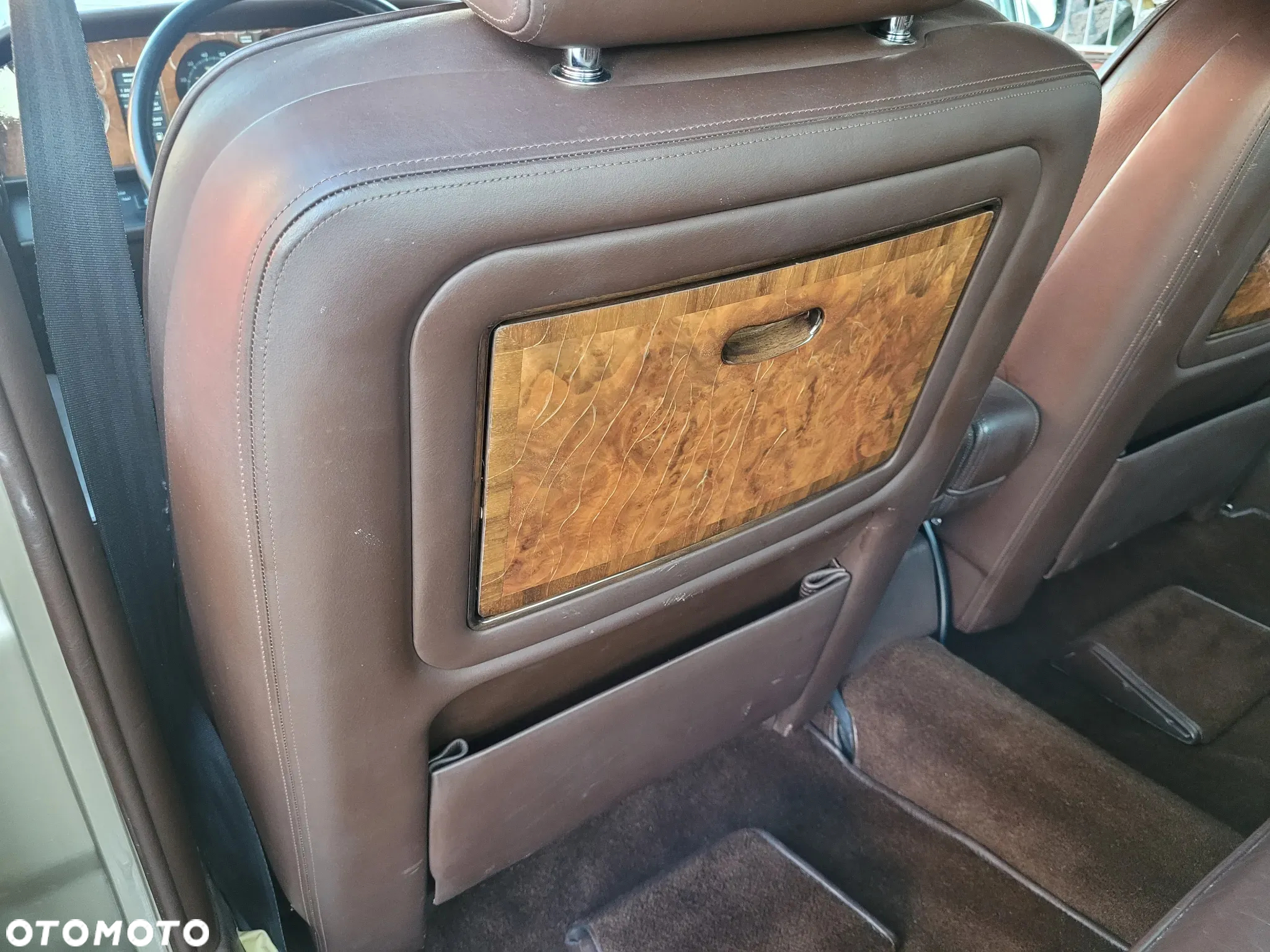 Rolls-Royce Silver Spur - 13