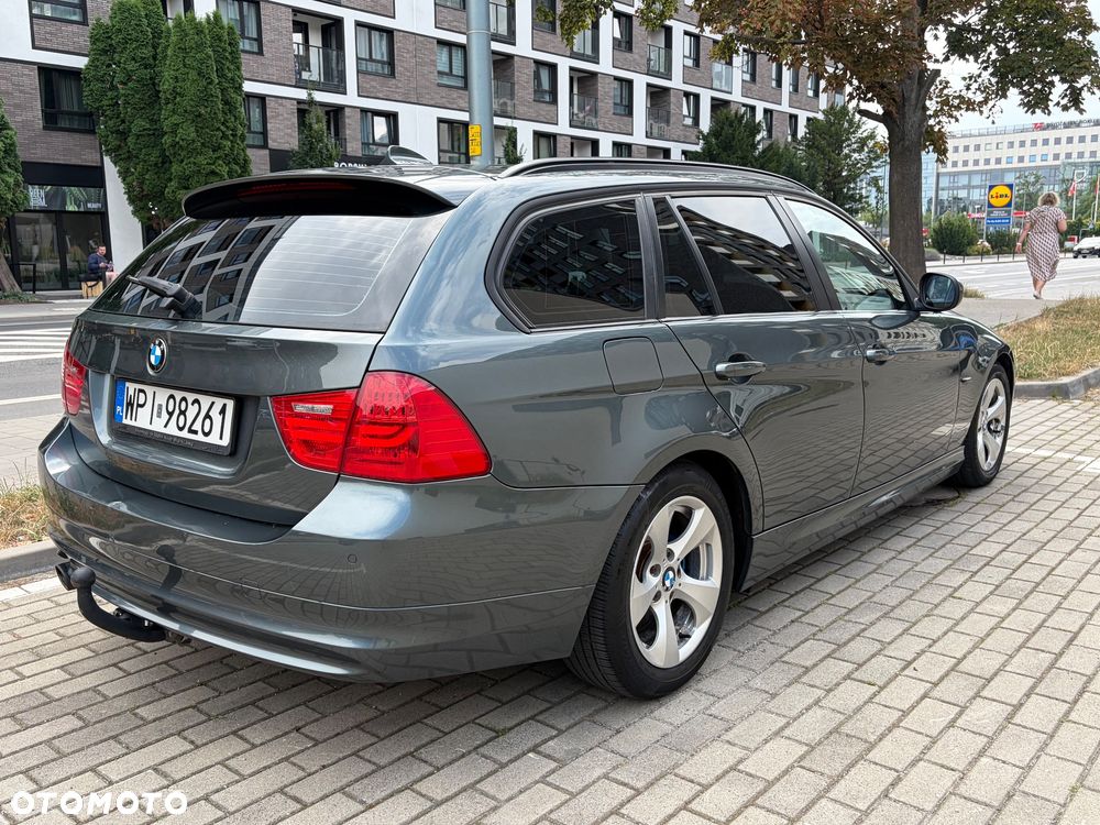 BMW Seria 3 320d Efficient Dynamics - 7