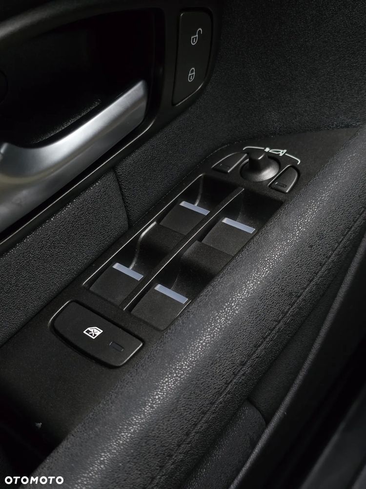Land Rover Range Rover Evoque eD4 HSE Dynamic - 31