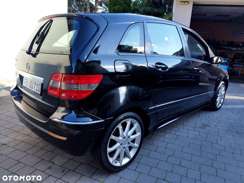 Mercedes-Benz Klasa B 200 - 11