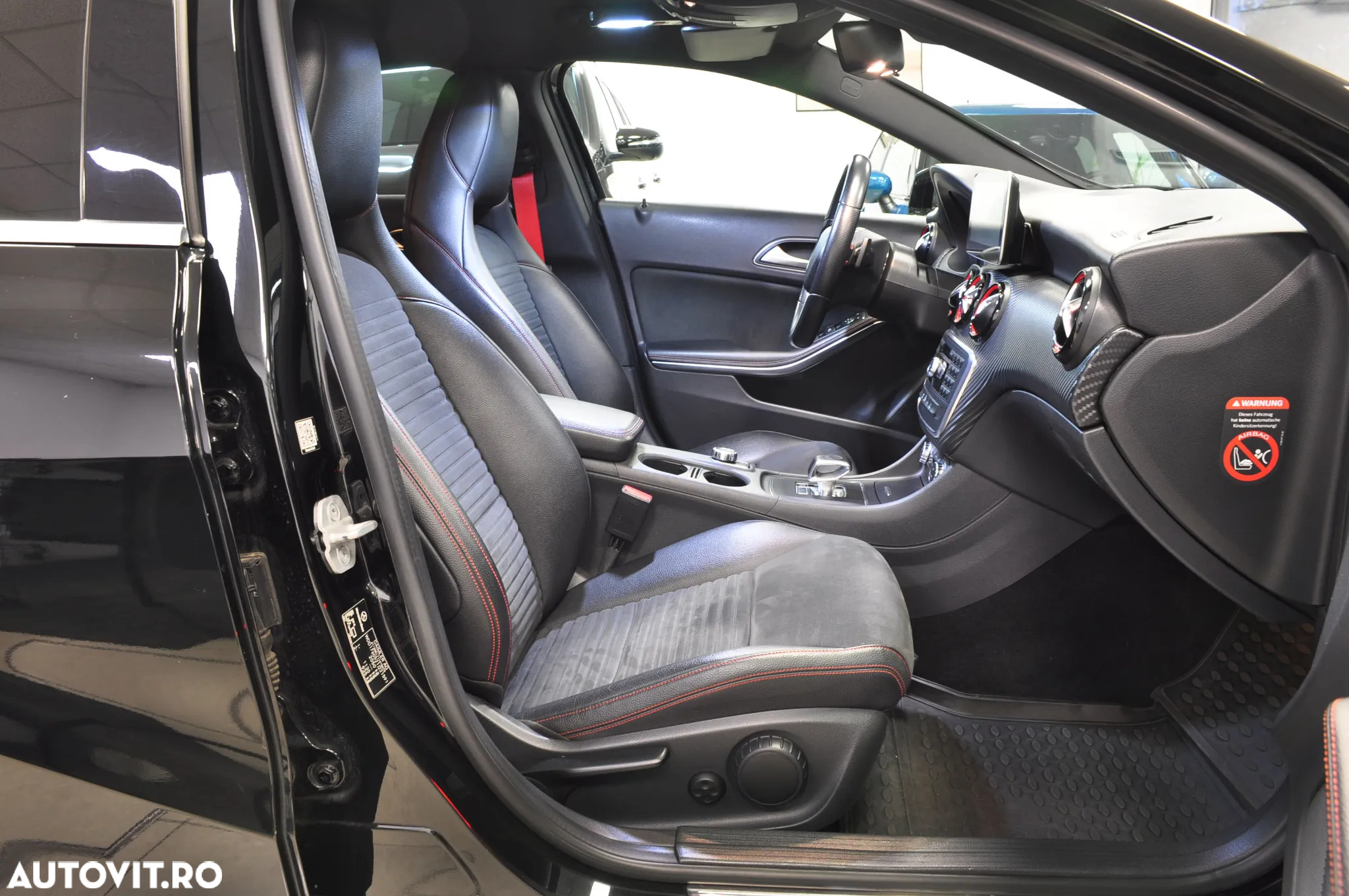 Mercedes-Benz A 45 AMG 4MATIC Aut. - 10