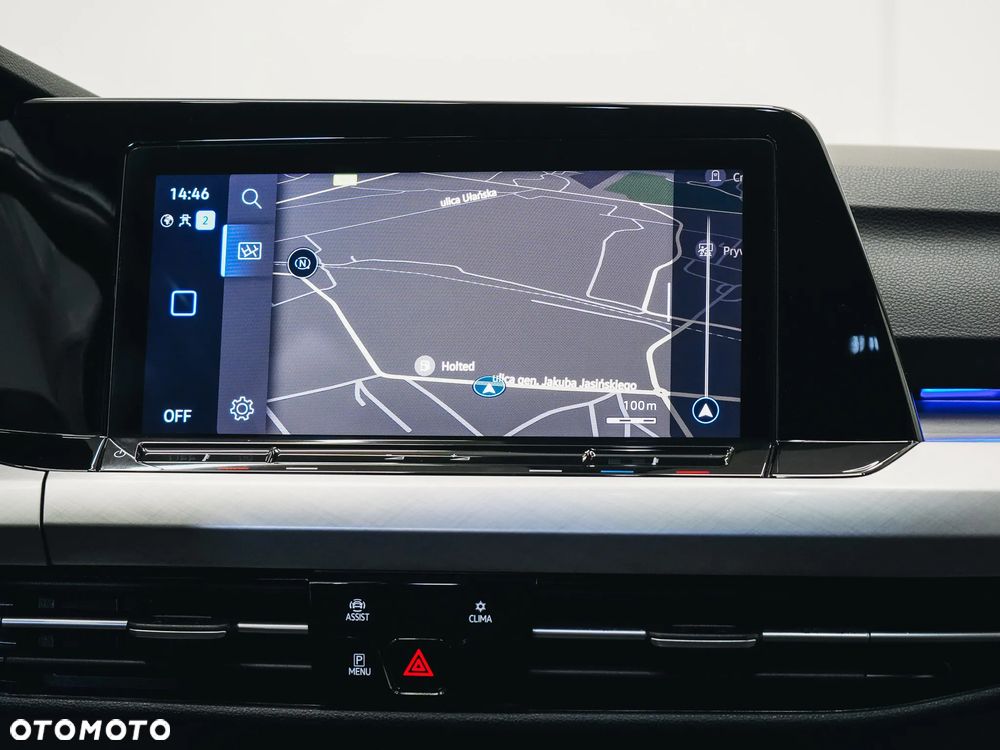 Volkswagen Golf Variant - 25