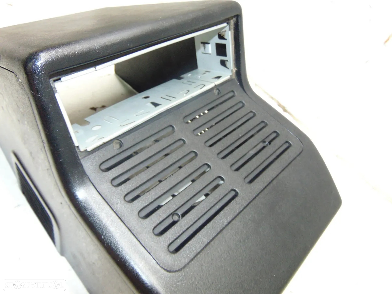 Renault 4 consola rádio - 5