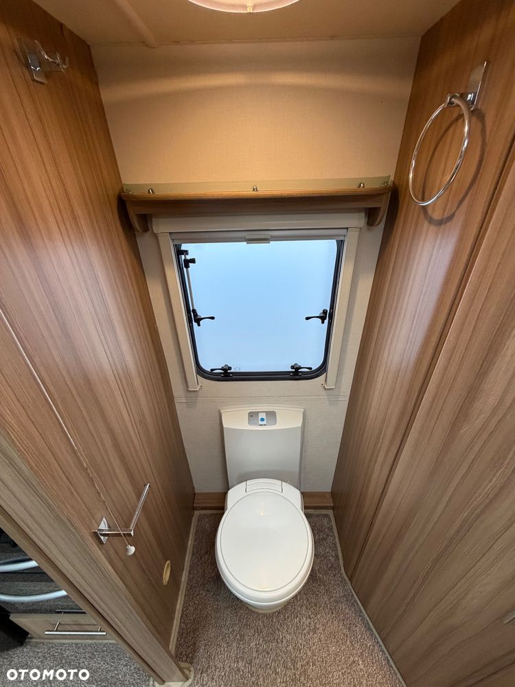 Lunar Quasar 462 - 39