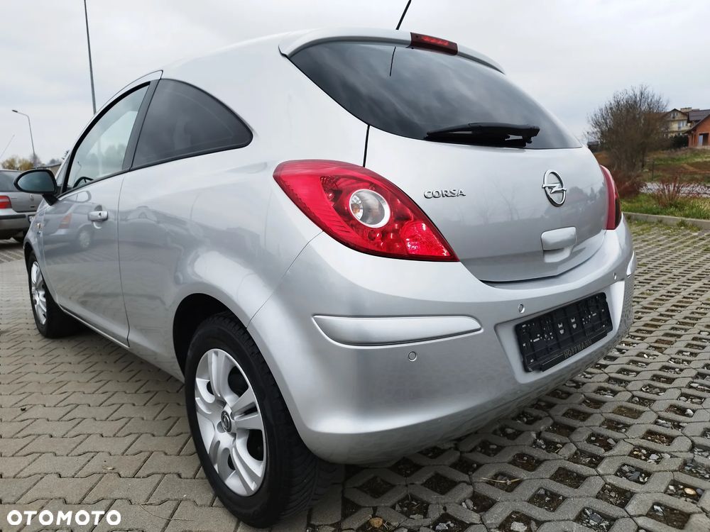 Opel Corsa - 9