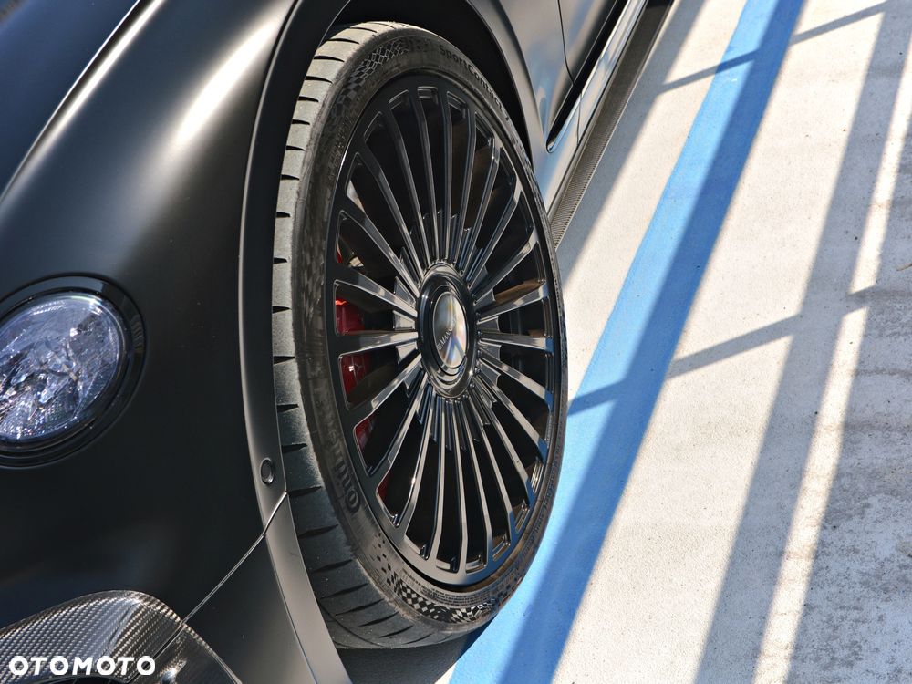 Bentley Flying Spur - 11