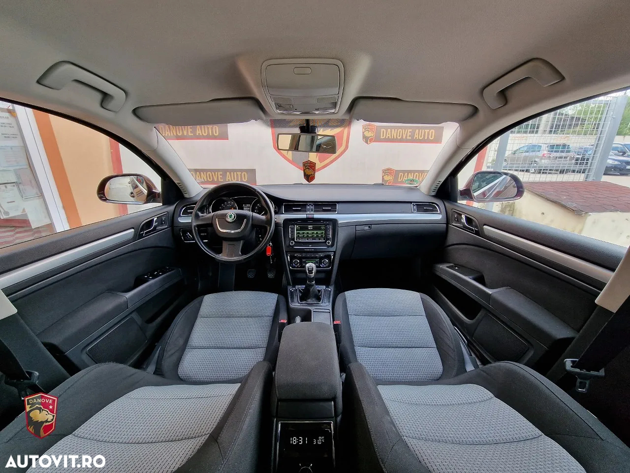 Skoda Superb 1.9 TDI Ambition - 8