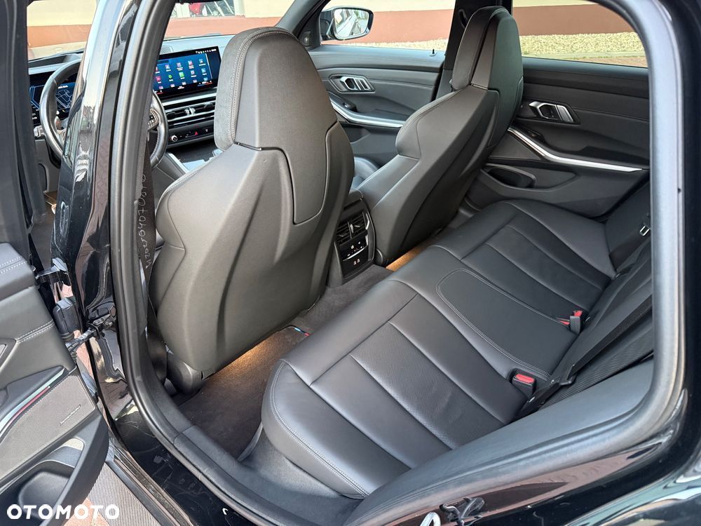 BMW M3 Competition xDrive sport - 18