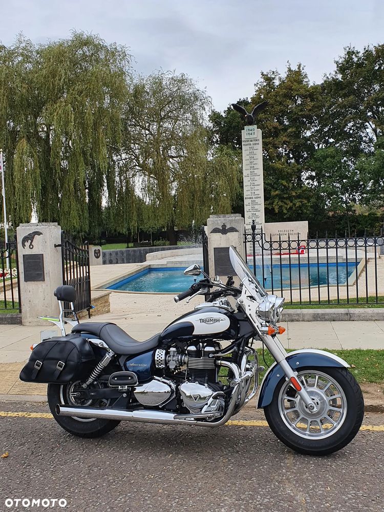 Triumph America - 1
