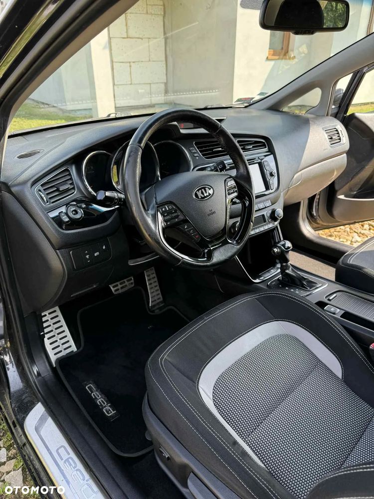 Kia Ceed 1.6 GDI L DCT - 20