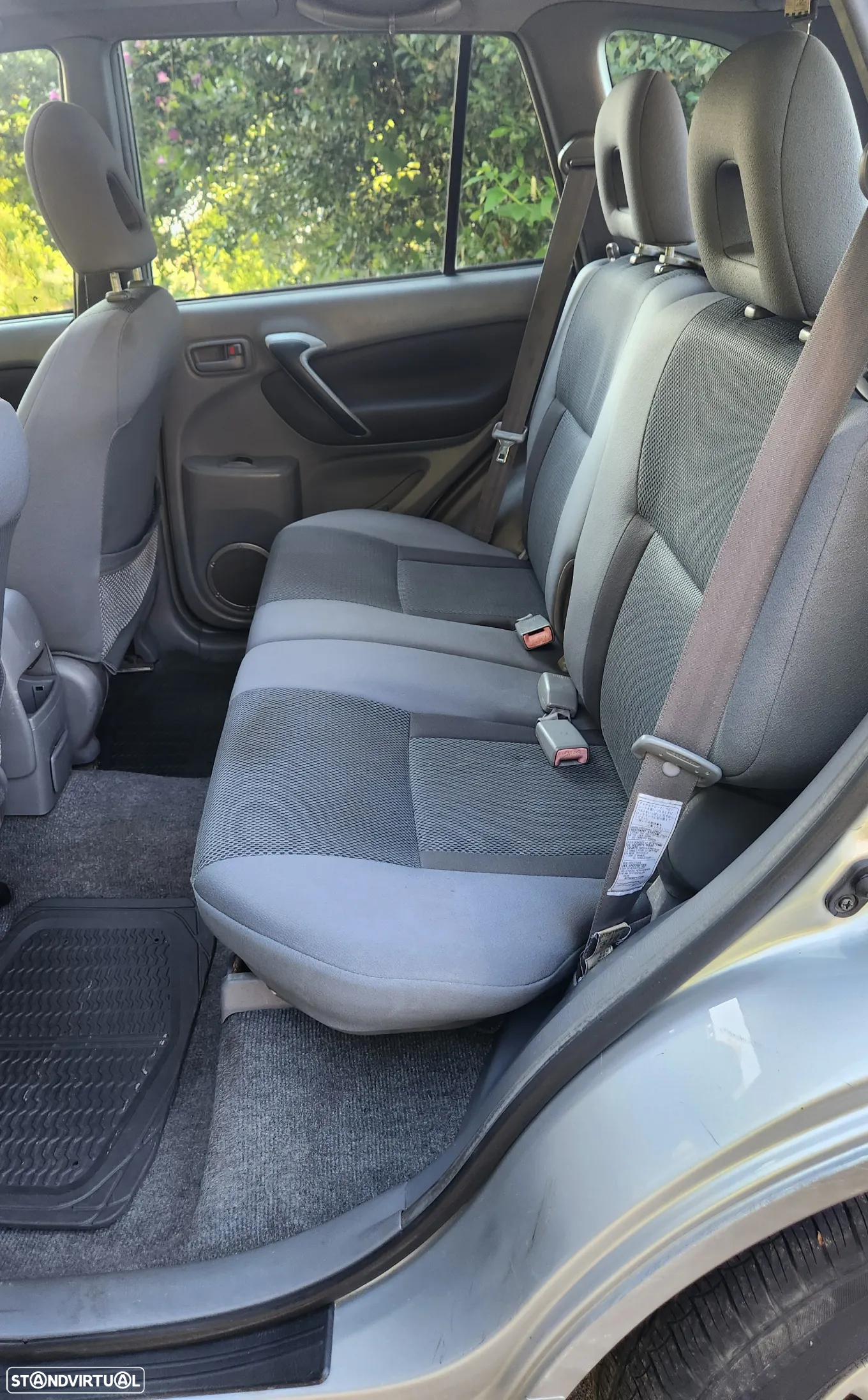Toyota RAV4 2.0 Pack 2 - 9