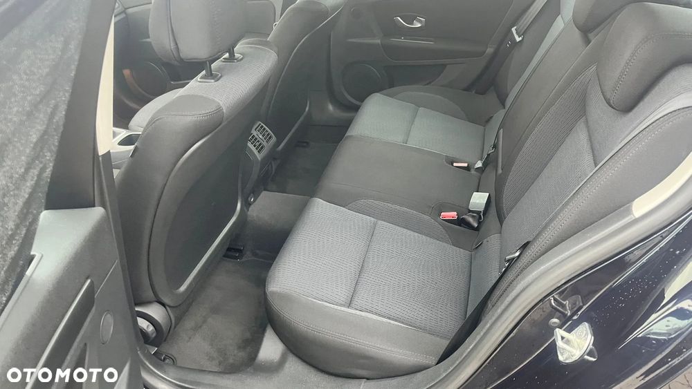 Renault Laguna 2.0 DCi Dynamique - 12