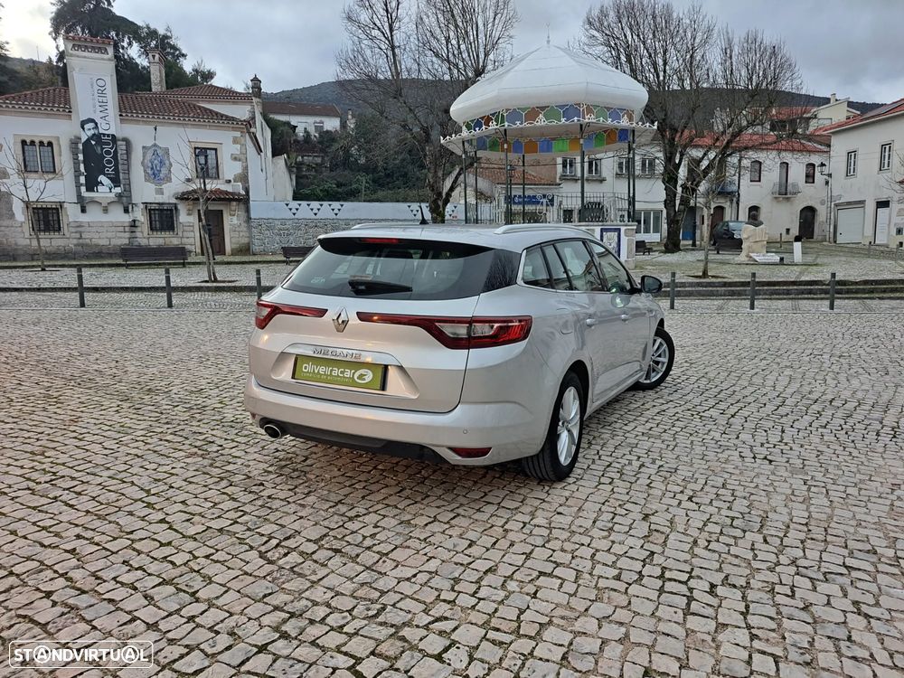 Renault Mégane 1.5 dCi Intens - 4